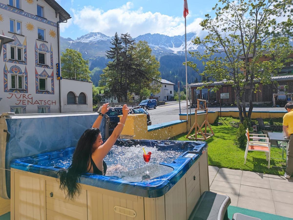 Grischalodge Das Hotel Mit Bergblick Seit 1929 - Schlicht, Preiswert Und Mit Einem Touch Nostalgie Parpan Eksteriør bilde