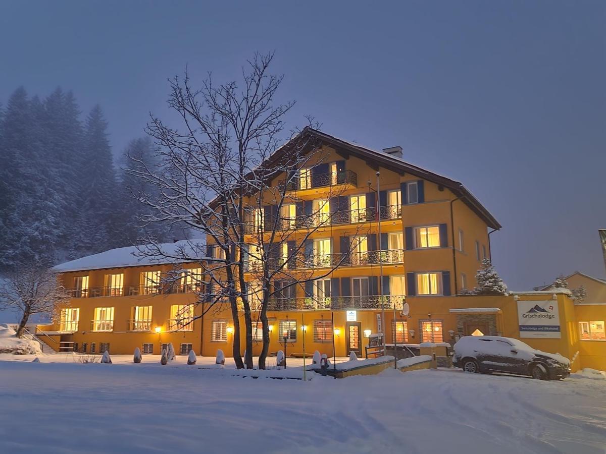 Grischalodge Das Hotel Mit Bergblick Seit 1929 - Schlicht, Preiswert Und Mit Einem Touch Nostalgie Parpan Eksteriør bilde