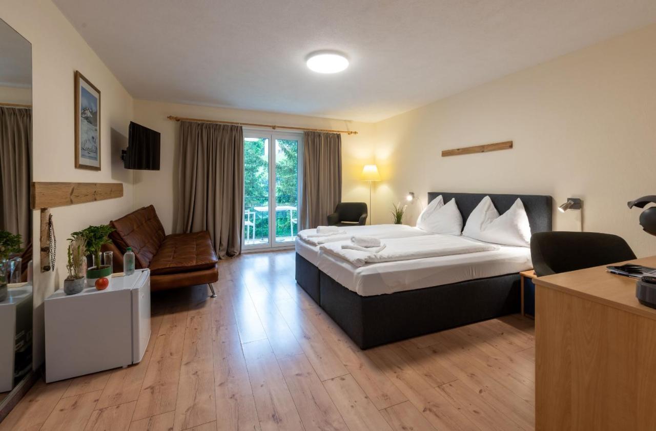 Grischalodge Das Hotel Mit Bergblick Seit 1929 - Schlicht, Preiswert Und Mit Einem Touch Nostalgie Parpan Eksteriør bilde
